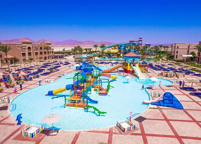 Charmillion Club AquaparkAlbergo